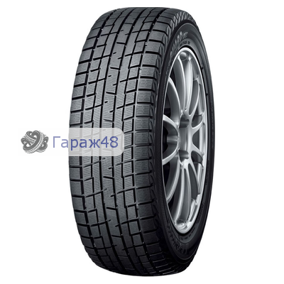 Yokohama IceGuard Studless iG30 215/60 R17 96Q